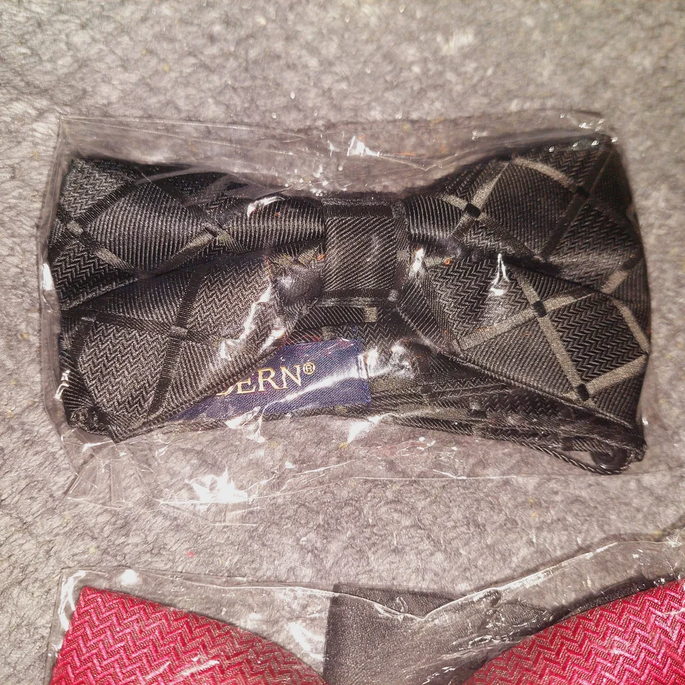 Young Boy Bow Tie - Lot of 5 pieces. Set of Colorful Bow Ties